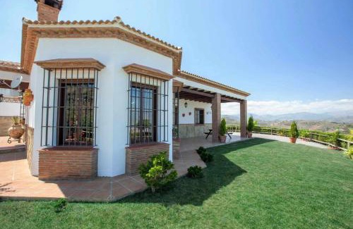Iznate Casa | Casa Mirador Las claras Con Piscina privada jardin