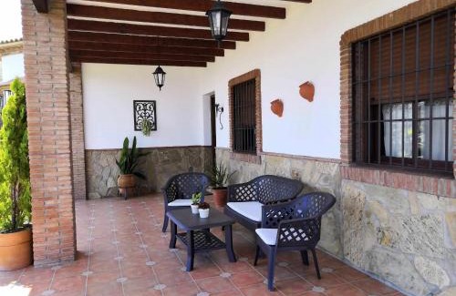 Iznate Casa | Casa Mirador Las claras Con Piscina privada jardin