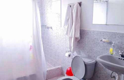 Cuenca Casa | Casa Miraflores ✔ For Families ✔ Lookout ✔Parking ✔ Quiet ✔