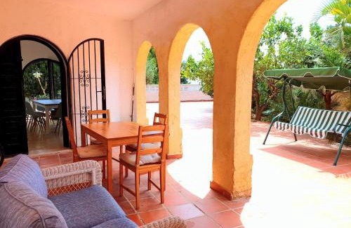 La Canuta Casa | Casa MiraMar seaview BBQ pool 250m from beach