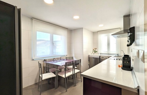 Renedo Chalet De Esquí | Casa moderno en Renedo de Pielagos