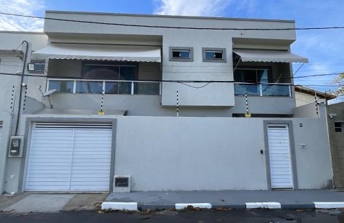 Vilas do Atlantico Casa | Casa Moderna com 2 Suites e Home Office na Praia