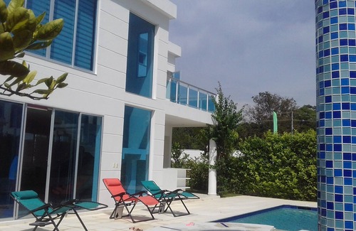 Tocaima Casa | Casa moderna en Girardot