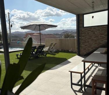 Beijos Casa | Casa Moderna na Aldeia