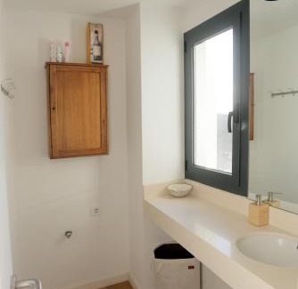Colomers Casa | Casa moderna y confortable en el corazón del Empordà
