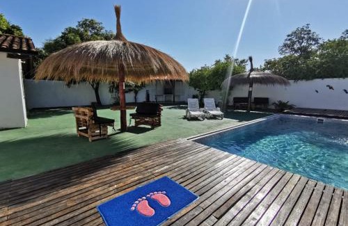 Limpio Apartamento | Casa mono ambiente y piscina.