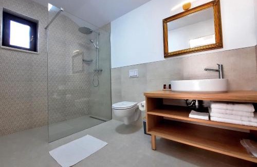 Deva Casa | Casa Mora