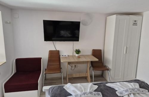 Busteni Casa | Casa Morarului