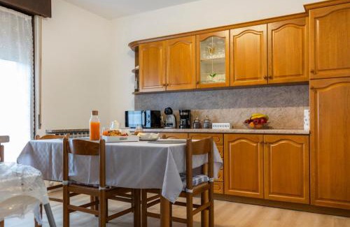 Costa Volpino Apartamento | Casa More, Costa Volpino Ospitar