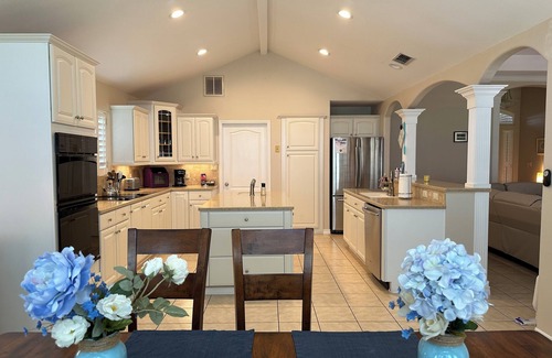 Rancho Viejo Casa | Casa Morelos: Cozy Home in a Quiet Country Club Neighborhood.