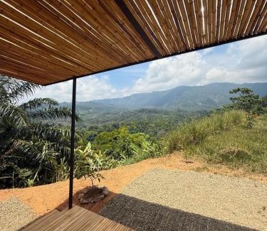 Canton Perez Zeledon Apartamento | Casa Morpho, Modern Studio with Unique Waterfall Views