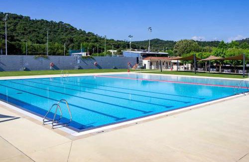 Bescano Casa | CASA NÚRIA con Piscina pública y solarium