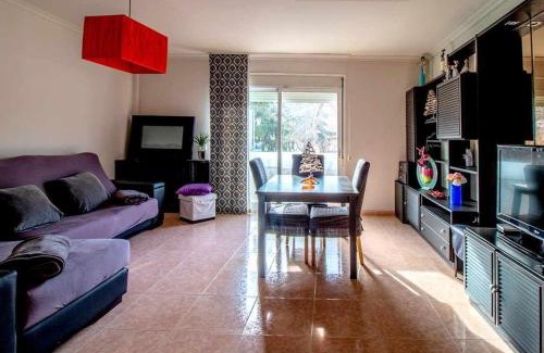 Bescano Casa | CASA NÚRIA con Piscina pública y solarium
