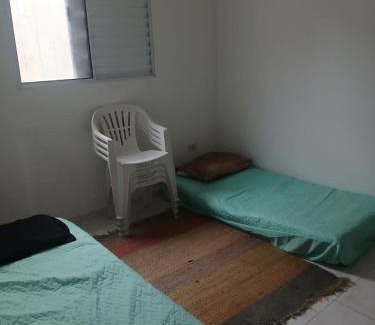 Itanhaem Apartamento | Casa na praia com 2 quartos