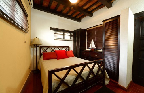 Zona Colonial Cama Y Desayuno | Casa Naemie de cuidado de sus sueños !!!