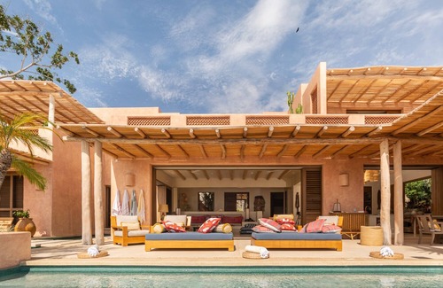 Sayulita Villa | Casa Naga: una impresionante villa de lujo, con una de las mejores vistas de Sayulita.
