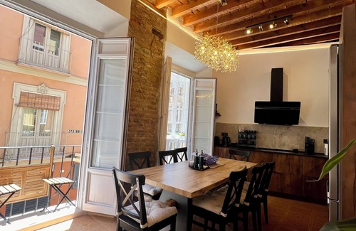La Merced Apartamento | CASA NATY, ESPACIOSO RENOVADO APARTAMENTO EN PLENO CENTRO DE MALAGA