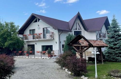 Zarnesti Villa | Casa Nicholas