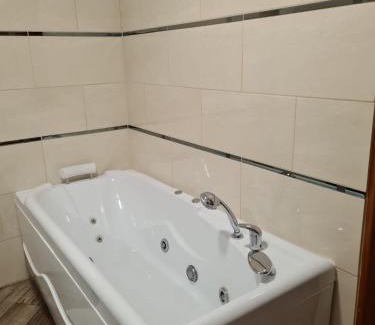 Dorna Candrenilor Apartamento | Casa Nico