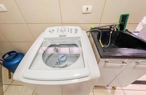 Ourinhos Casa | Casa no Jd Oriental, ar condicionado e vaga