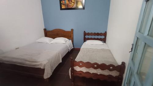 Villa de Leyva Casa | CASA NOCHE AZUL alojamiento turistico ambiente familiar