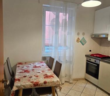 Varazze Apartamento | Casa Noemi, nel cuore di Varazze, ad un passo dal mare