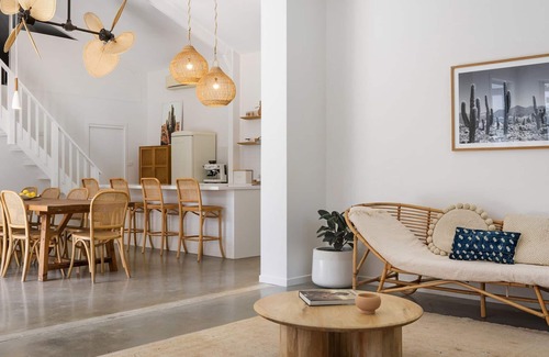 Ewingsdale Villa | A PERFECT STAY - Casa Nomad