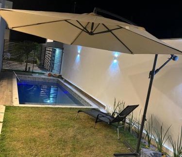 Porto Seguro Casa | casa nova moderna 4min da praia 10 min do axemoi e toatoa 300m de hipermercado e farmácias