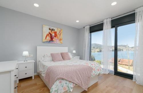 San Adrian de Cobres Casa | Casa nueva con piscina y vistas al mar