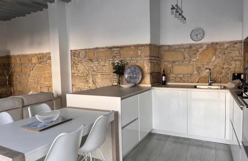 Jerez de la Frontera Old Town Apartamento | Casa Nuna Modern Loft with Private Garden Terrace