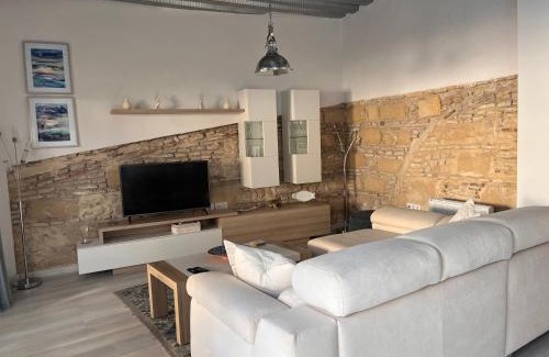 Jerez de la Frontera Old Town Apartamento | Casa Nuna Modern Loft with Private Garden Terrace