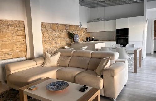 Jerez de la Frontera Old Town Apartamento | Casa Nuna Modern Loft with Private Garden Terrace