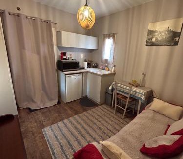 Alata Apartamento | Casa Nustrali
