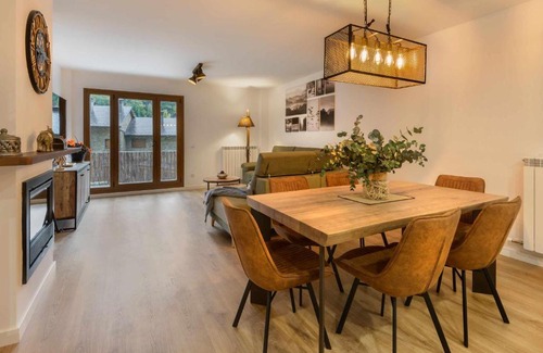 Panticosa Apartamento | Casa O Berde terraza con vistas a Aramón Panticos
