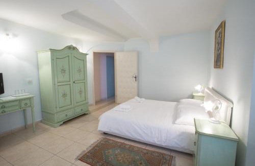 Marezige Cama Y Desayuno | Casa Oasa - Boutique rooms, Gourmet Pizza & Cocktail Bar