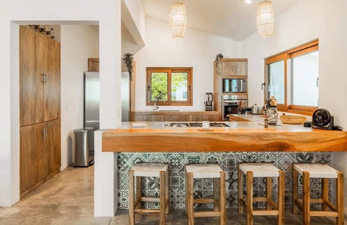 Jiquelite Casa | Casa Ohana - Beachfront House In Playa Popoyo