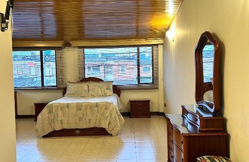 Kennedy Casa | Casa Ohana