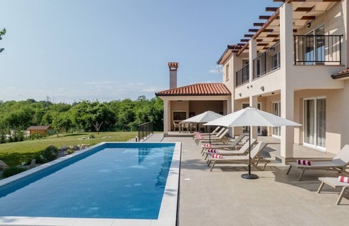 Presika Villa | Villa-Baño Privado-Villa-Vista a la Piscina