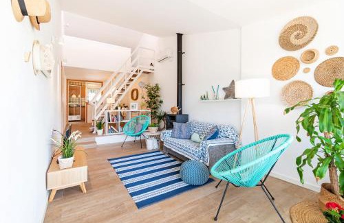 Tamarit Casa | Casa OSONA con jardin cerca de la Playa