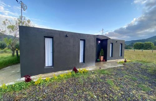 Susa Casa | Casa ovejas negras - Tranquilidad en el campo, cerca al PARQUE ECOTURISTUCO PIEDRA COLGADA