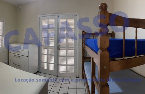 Jardim Centenario Casa | CASA PÉ NA AREIA COM PISCINA A 10mts
