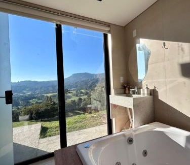 Urubici Casa | Casa Pôr do Sol com banheira de hidromassagem