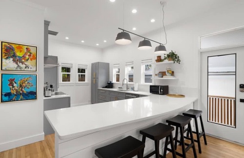 Historic Ybor Casa | Casa Padr n Gorgeous Home Steps to 7th Ave