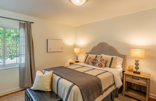 Montecito Apartamento | Casa Palmas North - Cozy Montecito Beach house