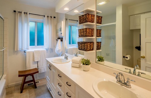 Montecito Apartamento | Casa Palmas North - Cozy Montecito Beach house