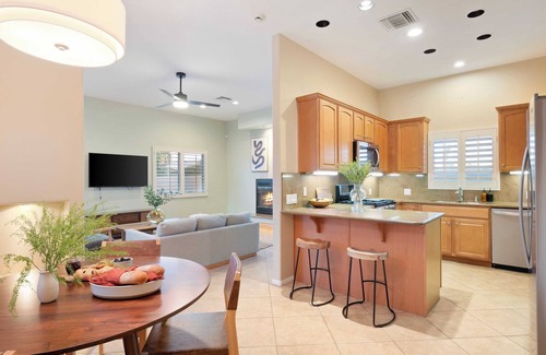 Bermuda Dunes Cabaña | Casa Palmera by Avantstay Entertainer's Oasis w/ Guesthouse