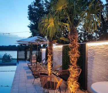 Petrovaradin Villa | Casa Palmera