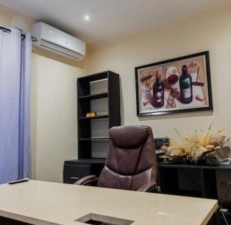 Pembroke Casa | Casa Palmera
