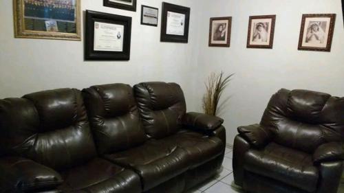 Tlajomulco de Zuniga Apartamento | Casa para 4 personas equipada y amueblada con cochera en fraccionamiento Av López Mateos en Tlajomulco de Zúñiga Jalisco