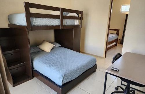 Tlaquepaque Casa | Casa para grupos grandes por el ITESO